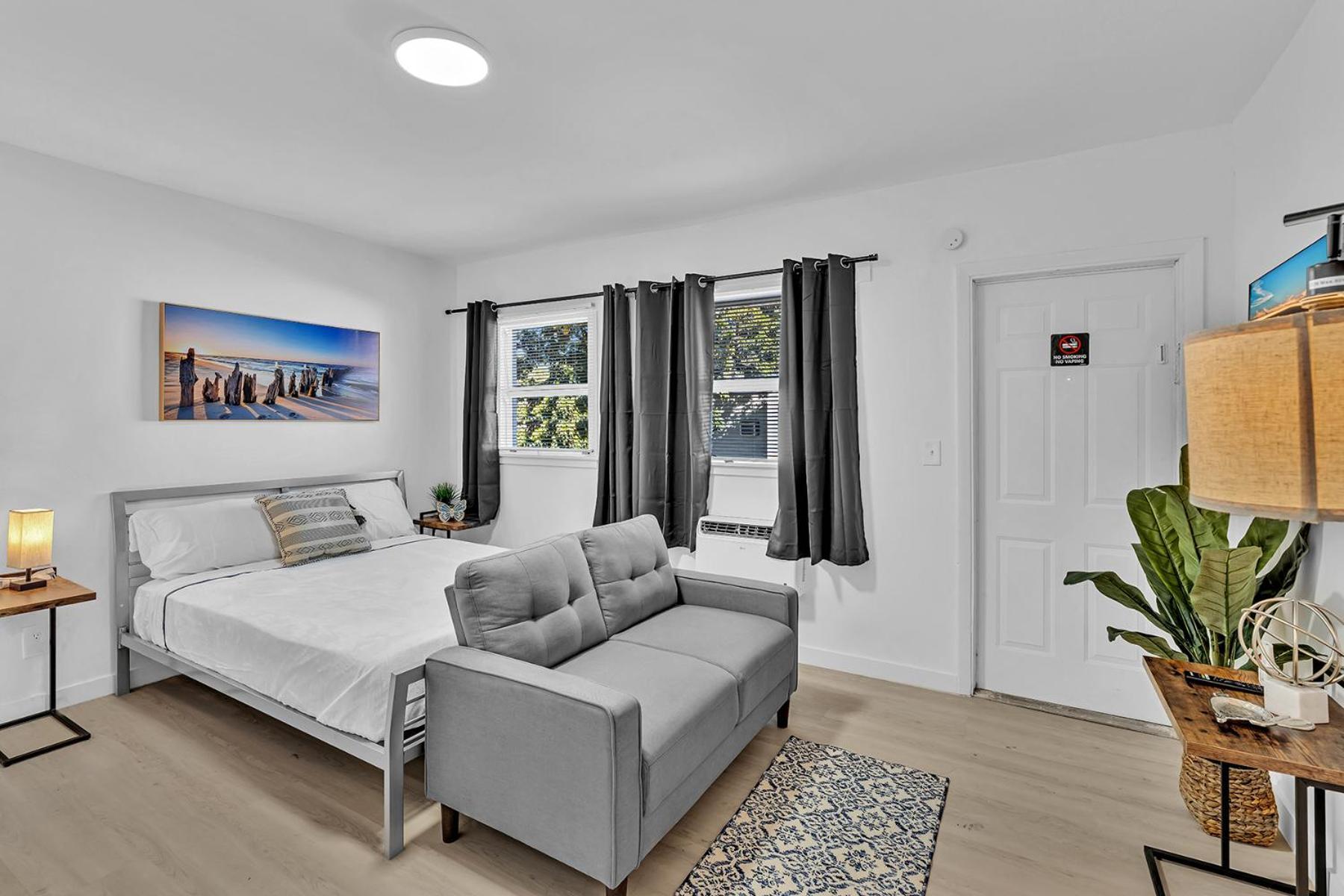 Young Circle & Hollywood Blvd Posh Studio Suite Ngoại thất bức ảnh